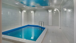Indoor pool - Vele Rosse Hotel (Odesa)
