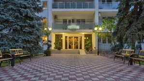 Porch - Vele Rosse Hotel (Odesa)
