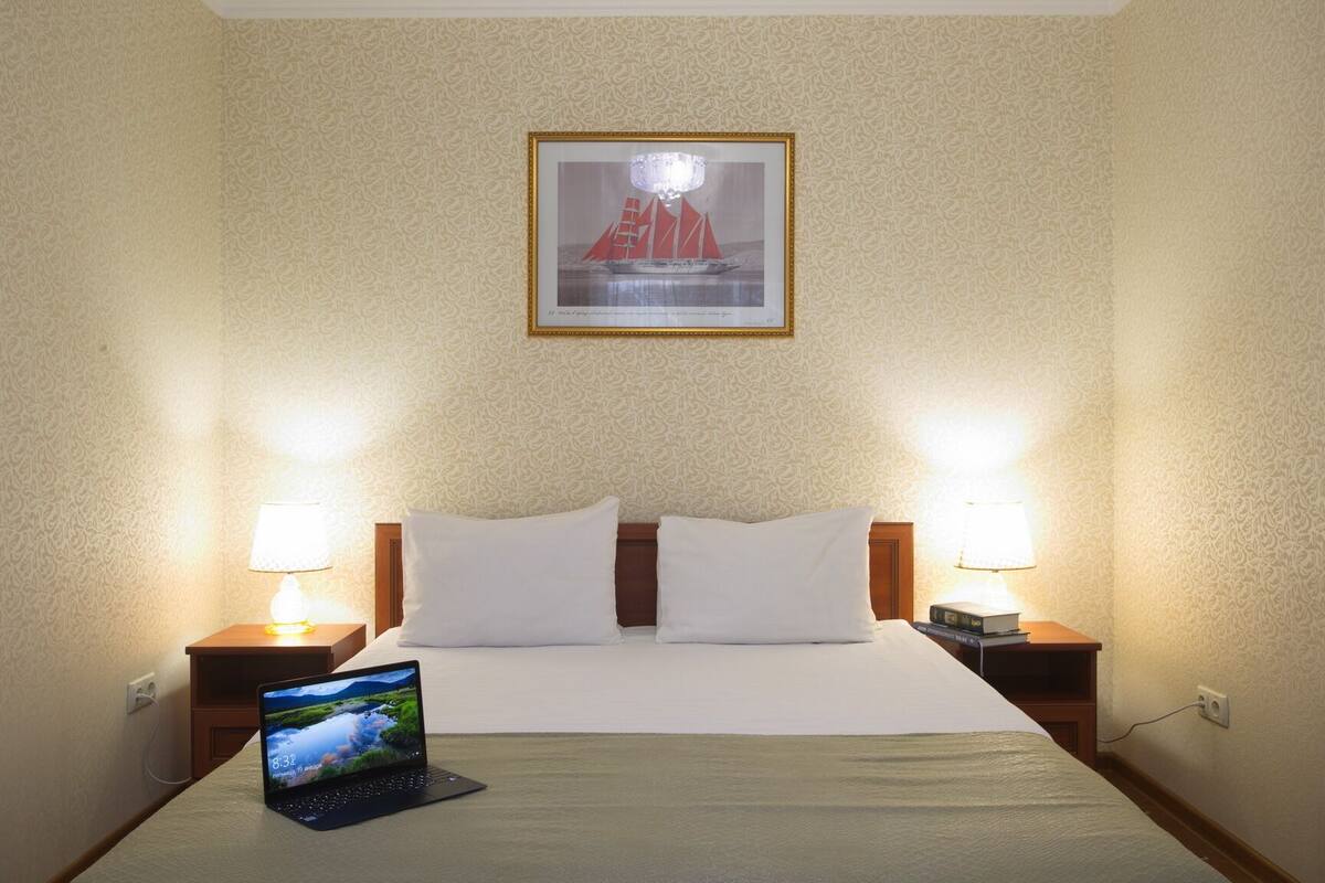 Luxury Suite | Minibar, in-room safe, blackout drapes, cribs (surcharge)