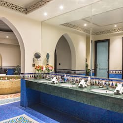 Sauna, hammam, hammam, soins corporels, soins d'aromathérapie