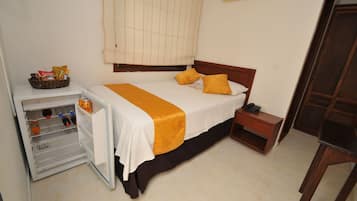 Pillowtop beds, minibar, iron/ironing board, free WiFi