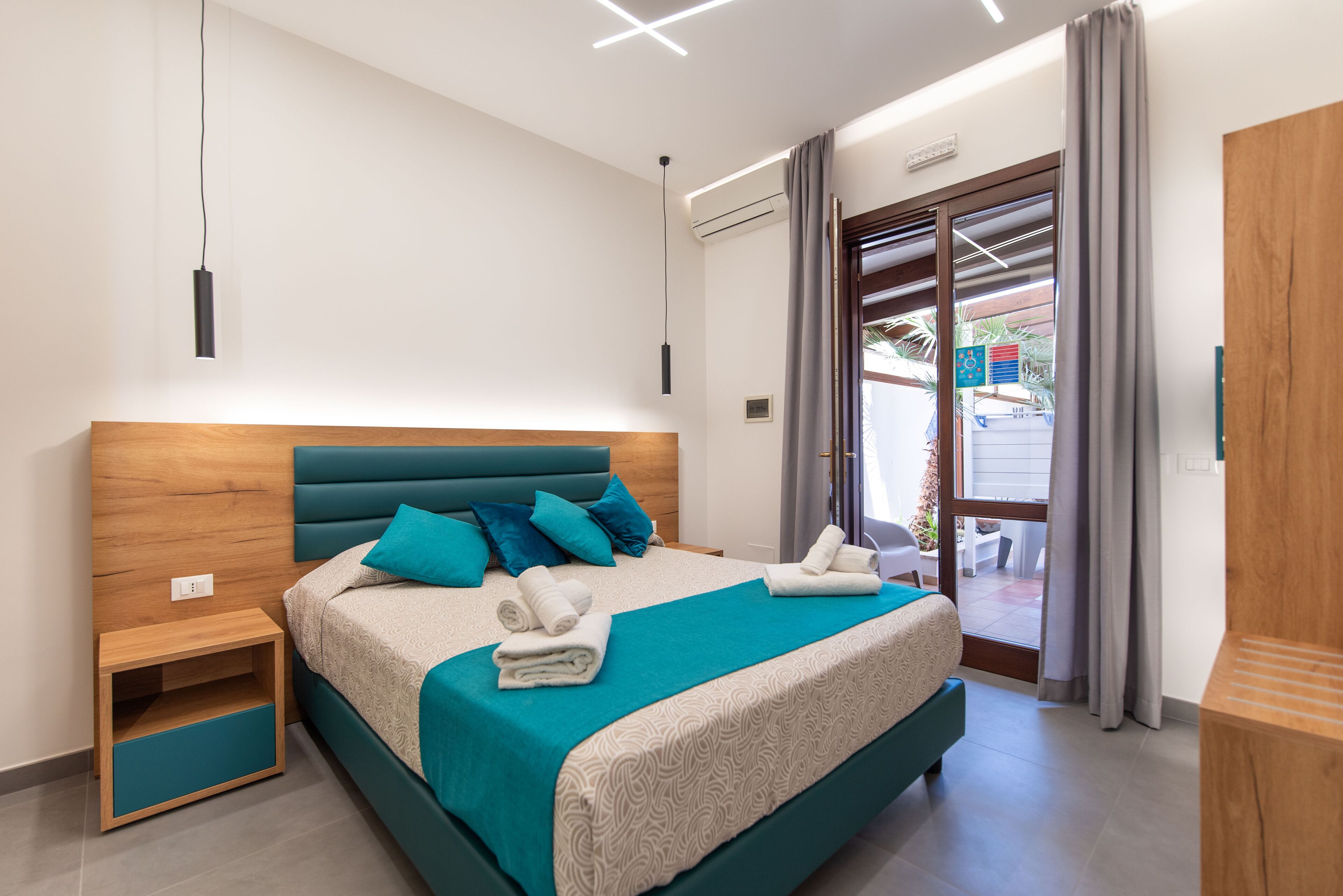 Chambre Double, patio