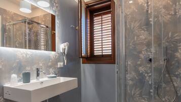 1 habitación, ropa de cama de alta calidad y cubrecamas