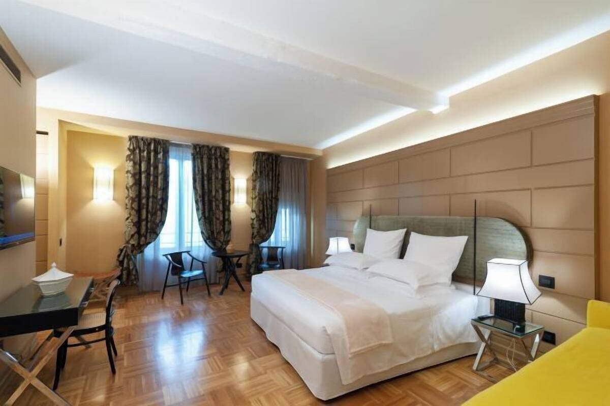 Ropa de cama de alta calidad y minibar