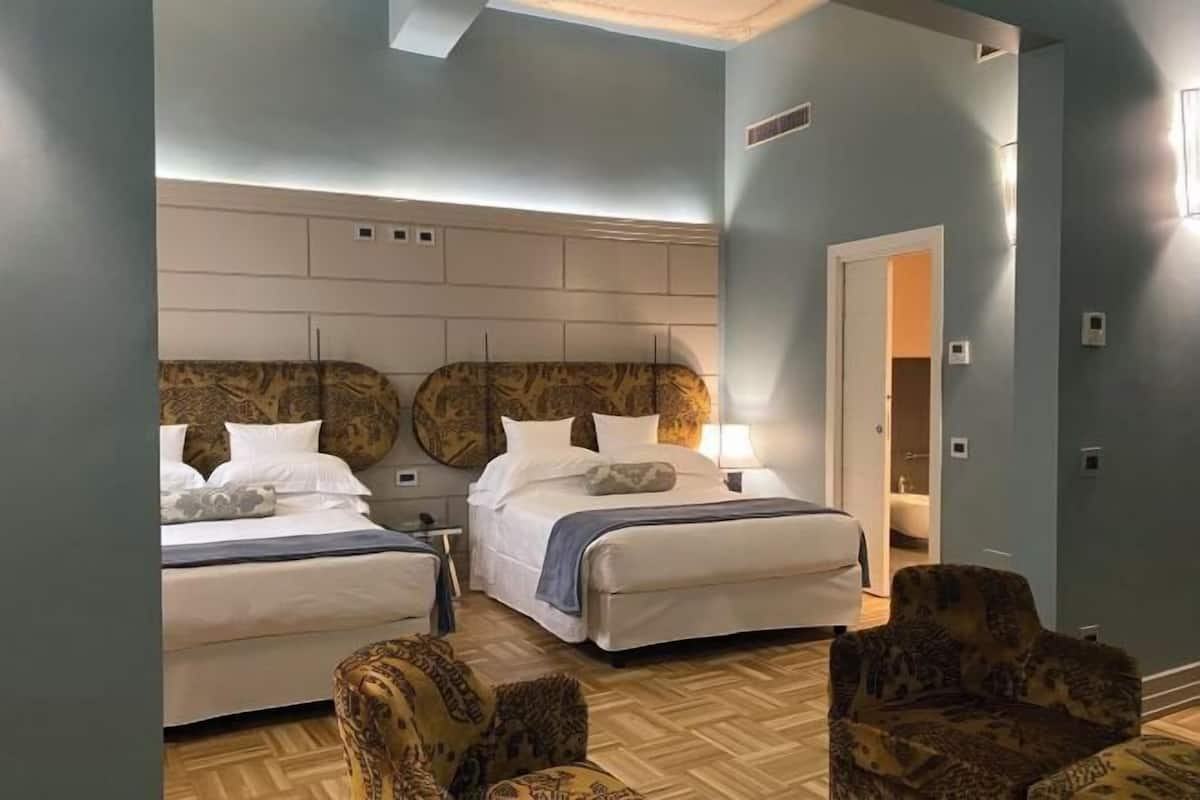 Premium bedding, minibar, in-room safe, individually furnished