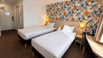 Twin kamer, 2 eenpersoonsbedden | Luxe beddengoed, Select Comfort-bedden, individueel gemeubileerd