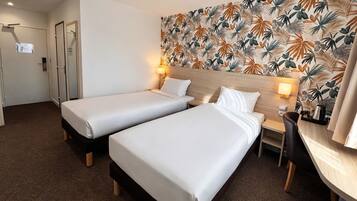 Twin kamer, 2 eenpersoonsbedden | Luxe beddengoed, Select Comfort-bedden, individueel gemeubileerd
