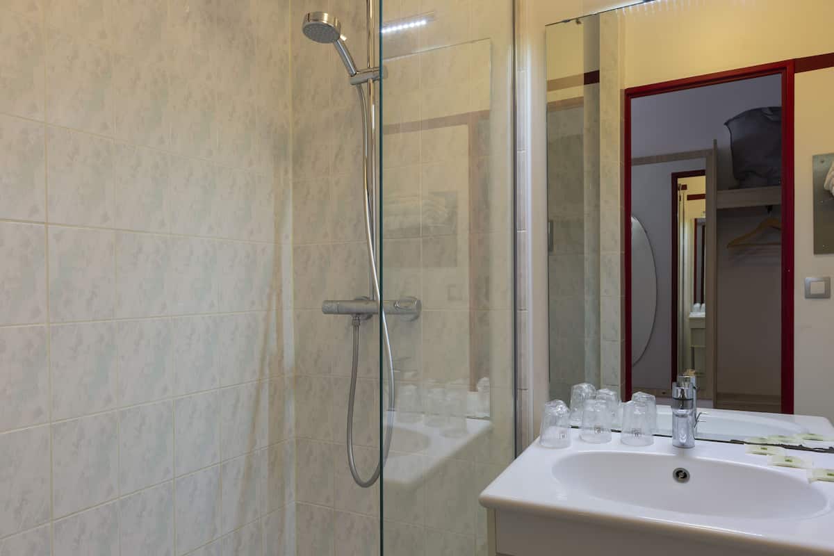 free toiletries, hair dryer, towels