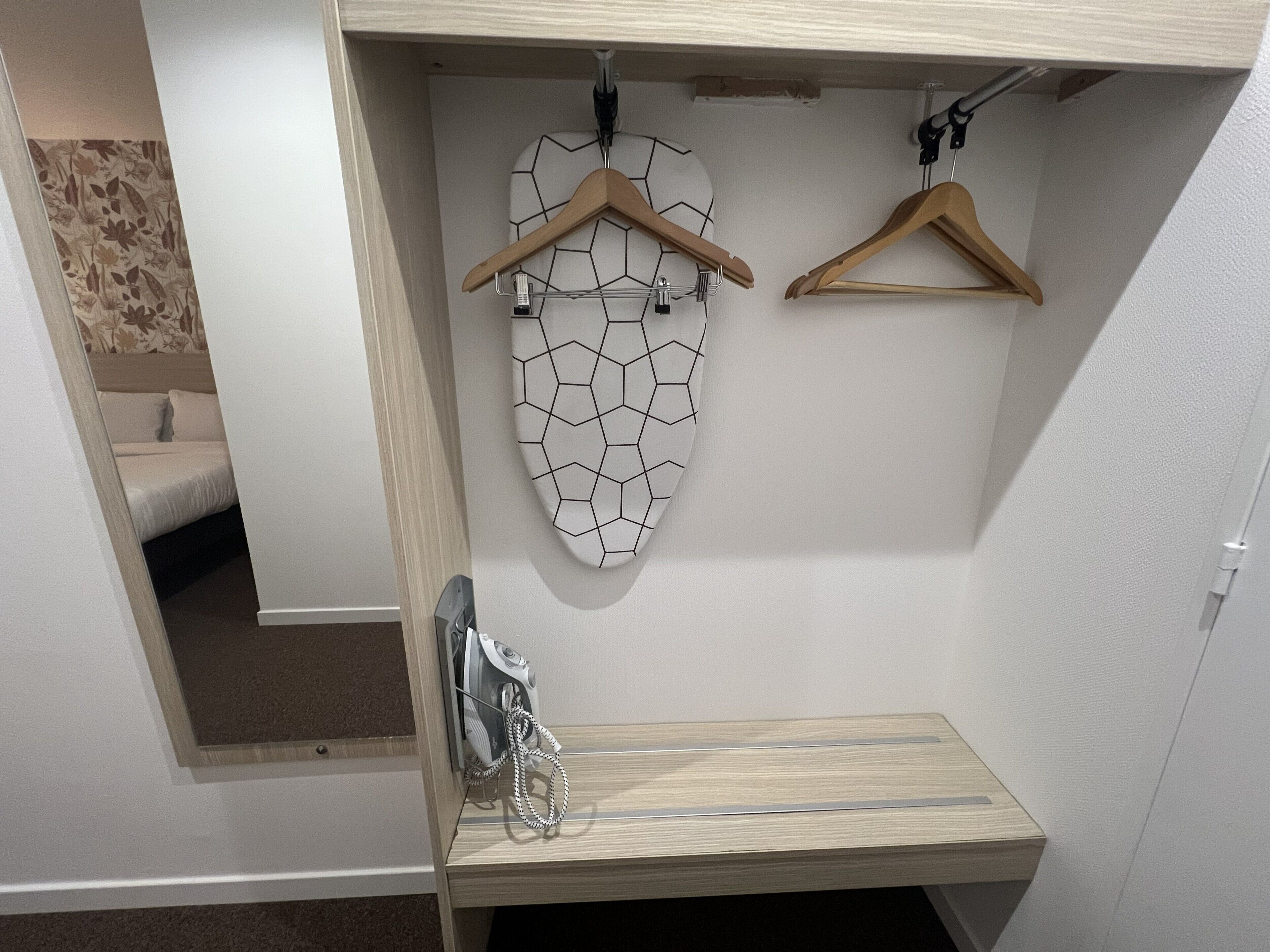 Ameublement personnalisé, bureau, rideaux occultants