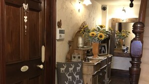 Reception - The Overdale Guesthouse (Whitby)