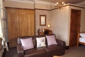 Unclassified image, 4 of 113, button - The Overdale Guesthouse (Whitby)