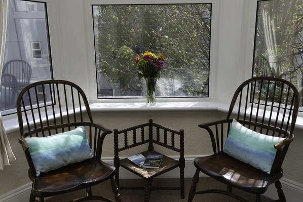 Individuelt dekorert, individuelt innredet og skrivebord for bærbar PC