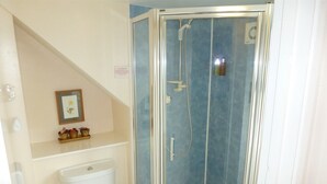 Bathroom - Penryn Guest House (Stratford-upon-Avon)