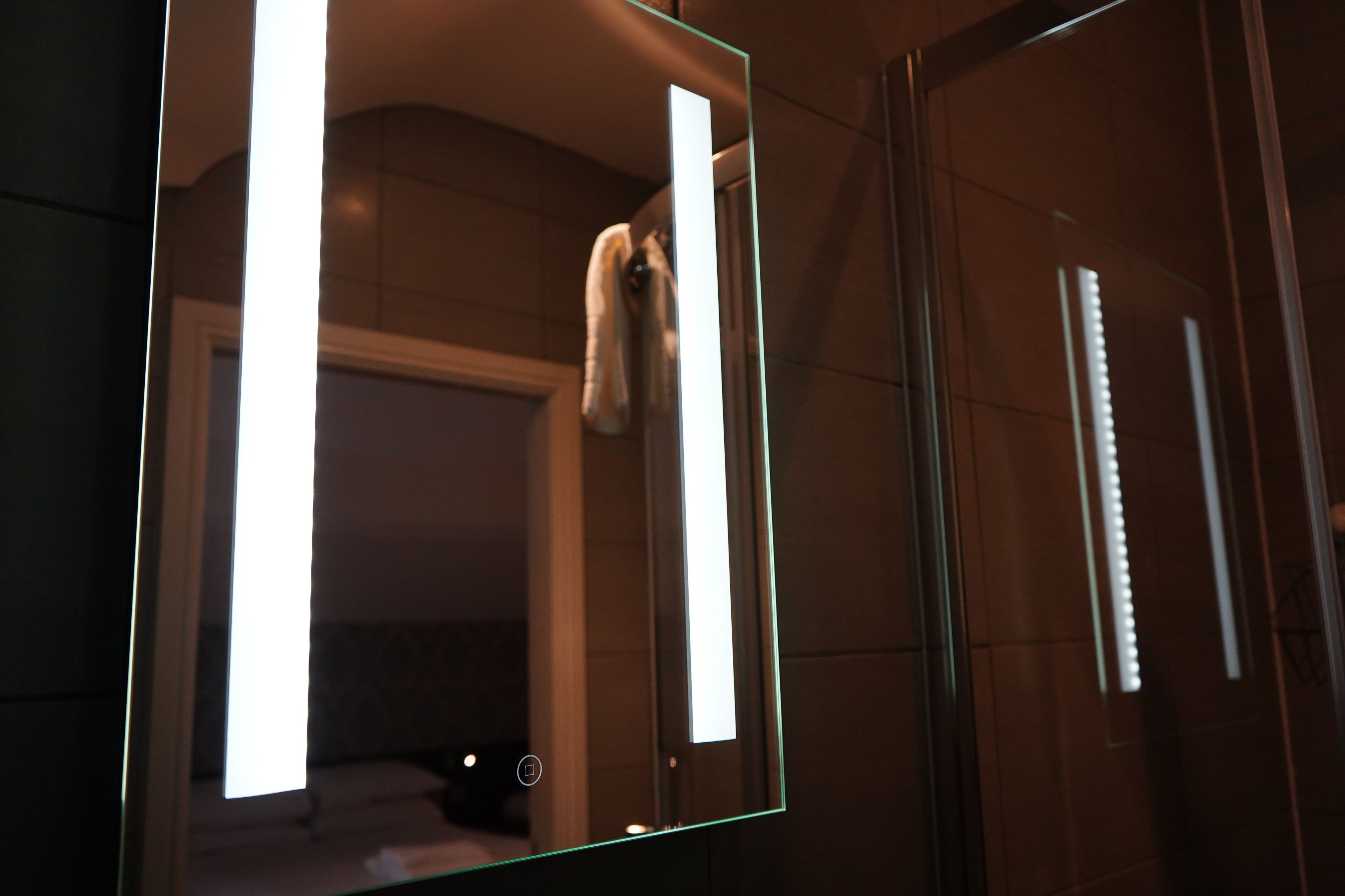 deluxe triple room, ensuite | bathroom