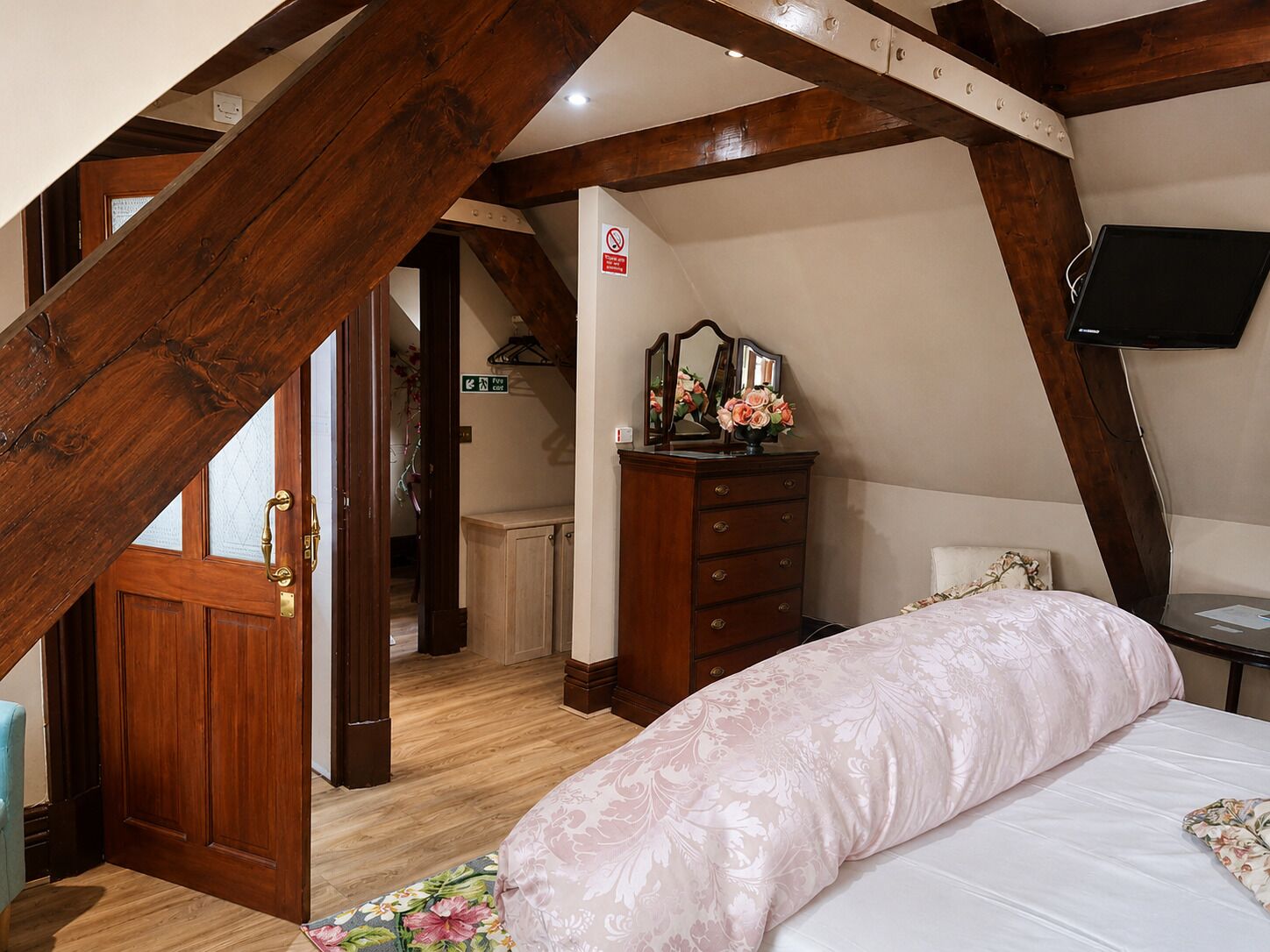 Kamar Double Mewah, hot tub