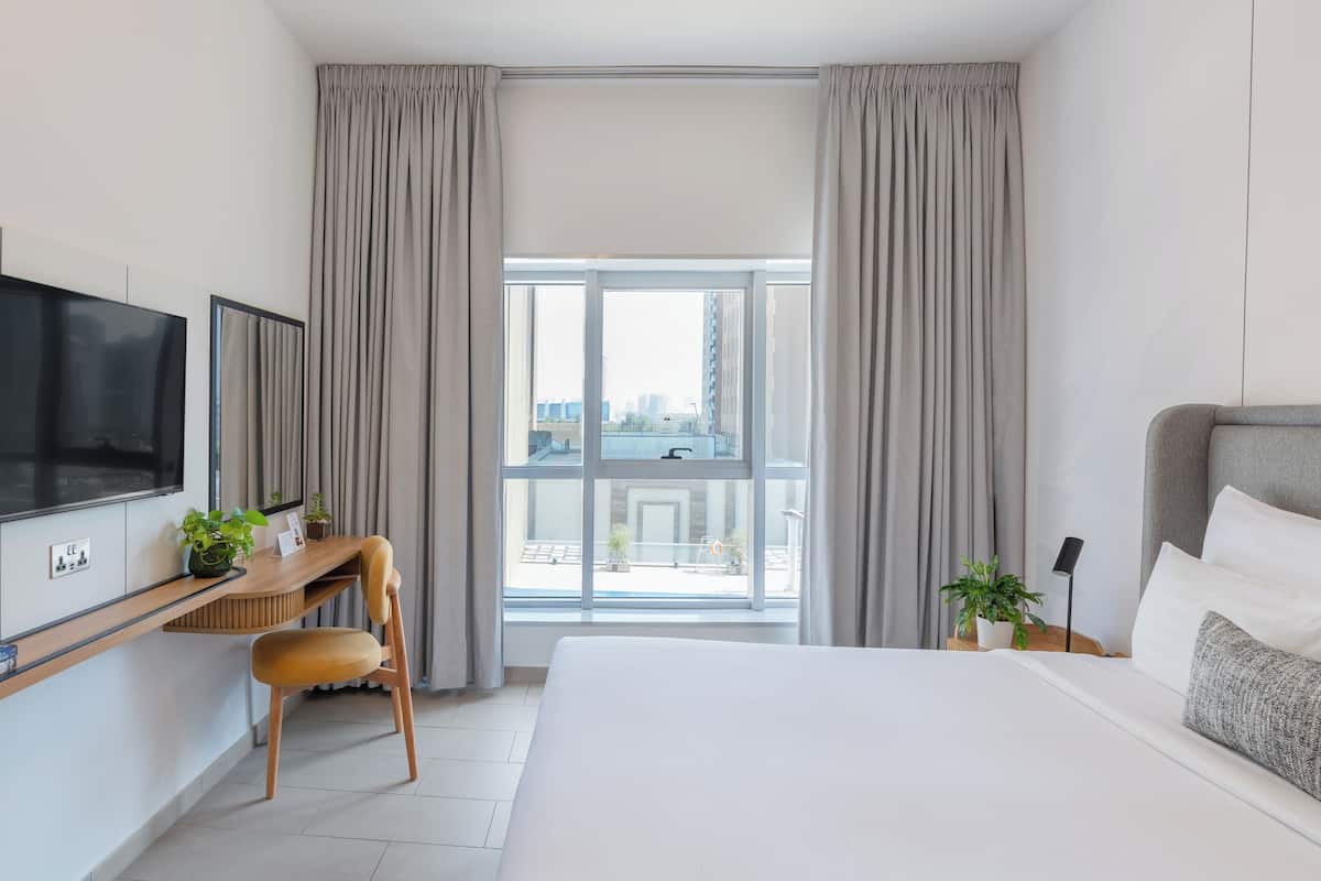 1 bedroom, premium bedding, in-room safe, blackout curtains