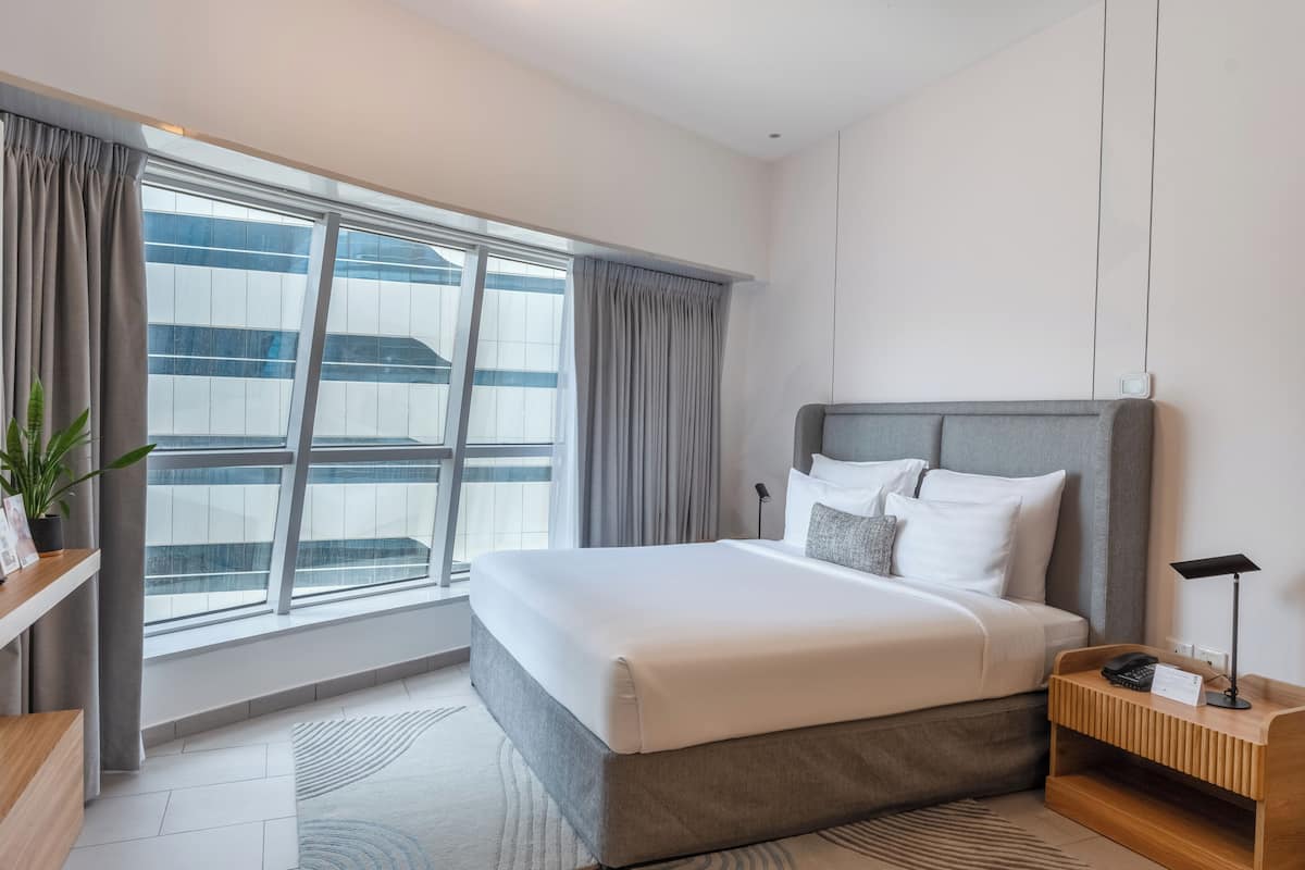 1 bedroom, premium bedding, in-room safe, blackout curtains