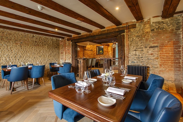 Restaurant - The Ingham Swan (Norwich)