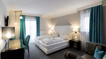 Superior-Doppelzimmer | Zimmersafe, individuell dekoriert, individuell eingerichtet