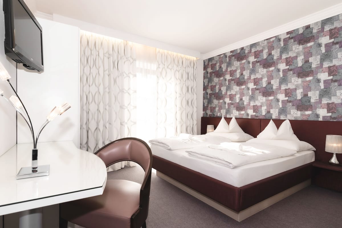 In-room safe, desk, WiFi (free), individually decorated