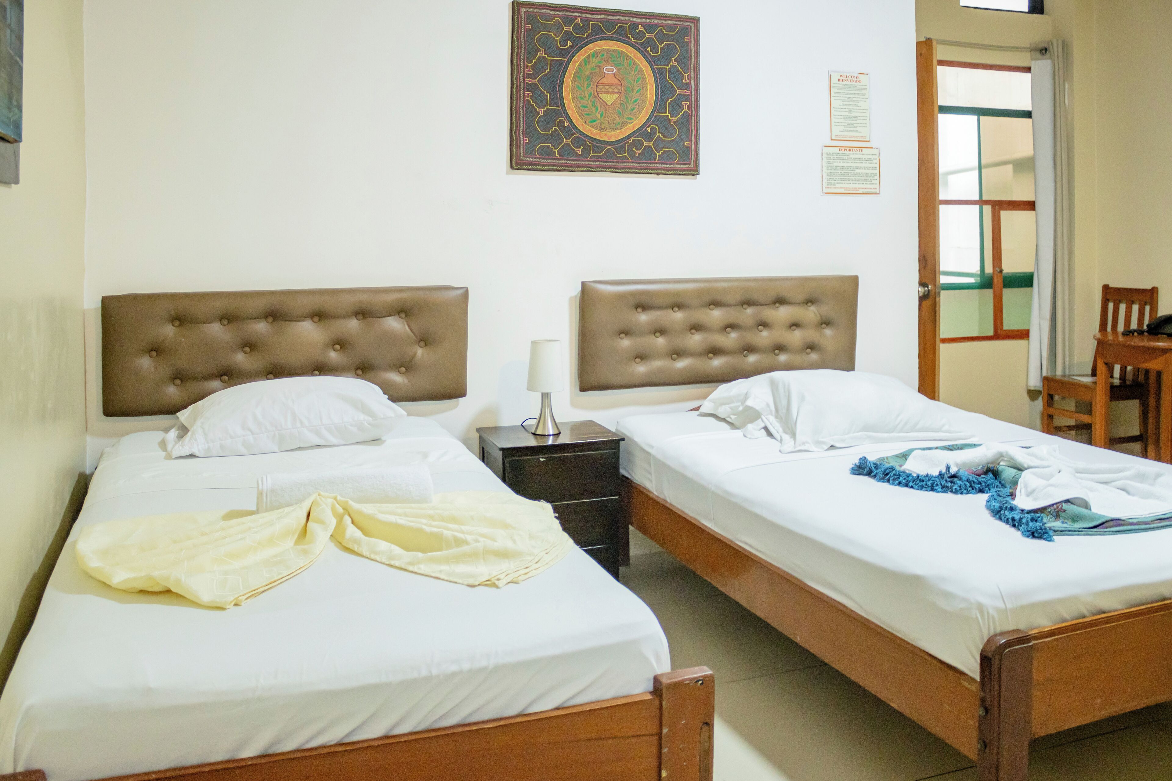 standard twin room | 1 bedroom, down duvets, in-room safe, desk