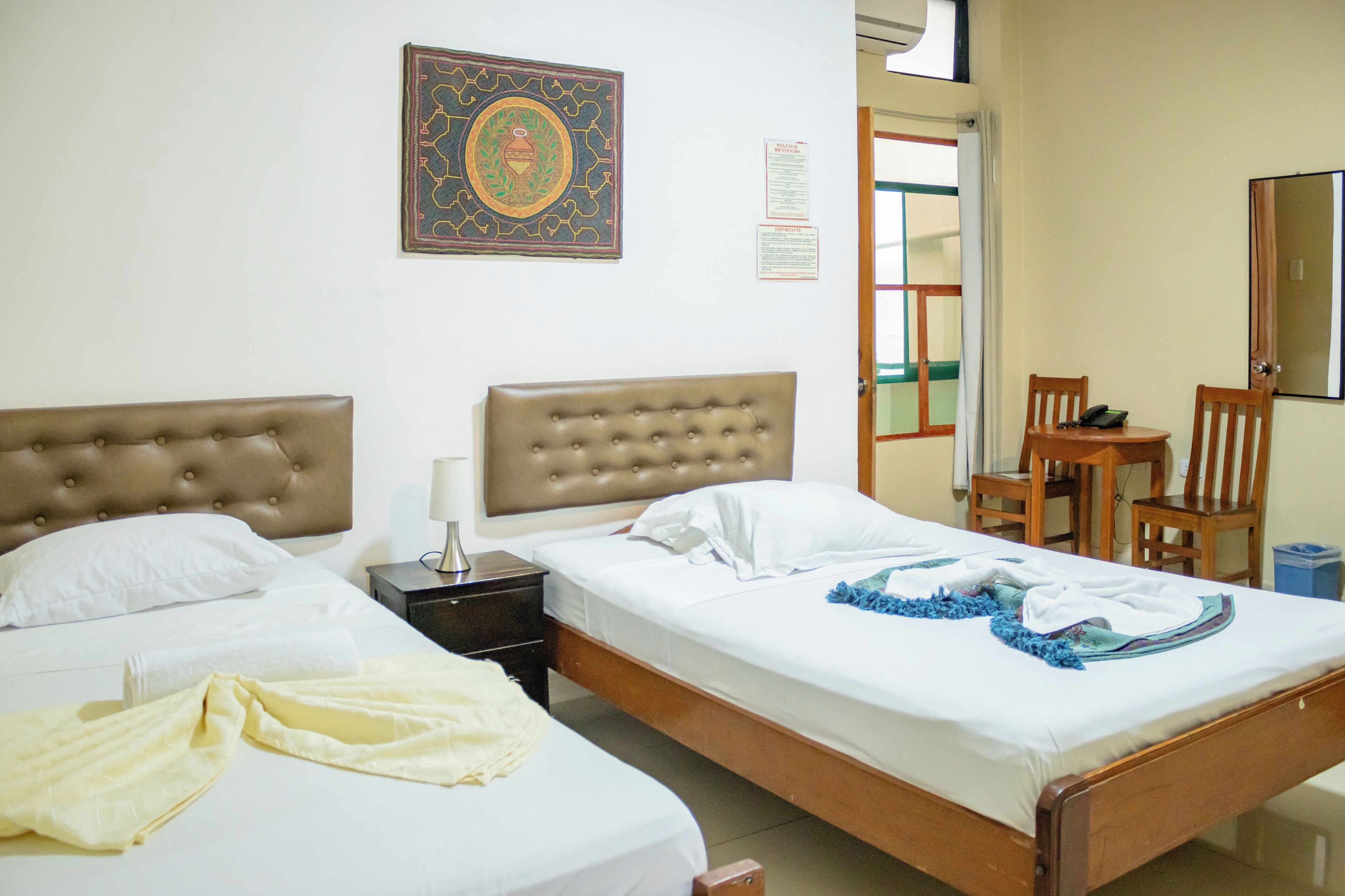 standard twin room | 1 bedroom, down duvets, in-room safe, desk