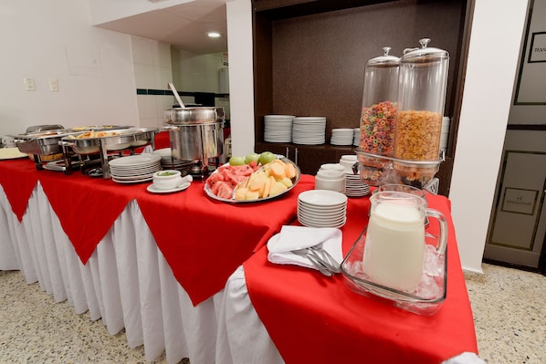 Free daily buffet breakfast