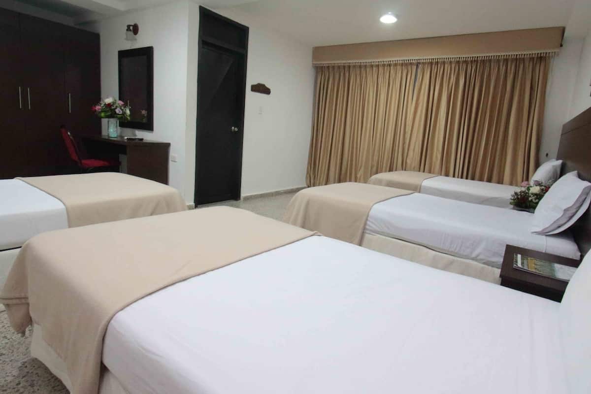 Standard Room (Quintuple) | Premium bedding, in-room safe, desk, rollaway beds (free)