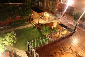 Porch - Hotel Francia (San Rafael)