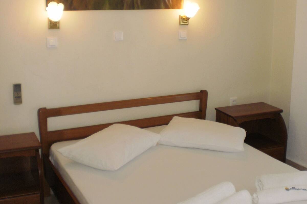 Apartment, 2 Bedrooms, Non Smoking | 1 bedroom, premium bedding, in-room safe, blackout curtains