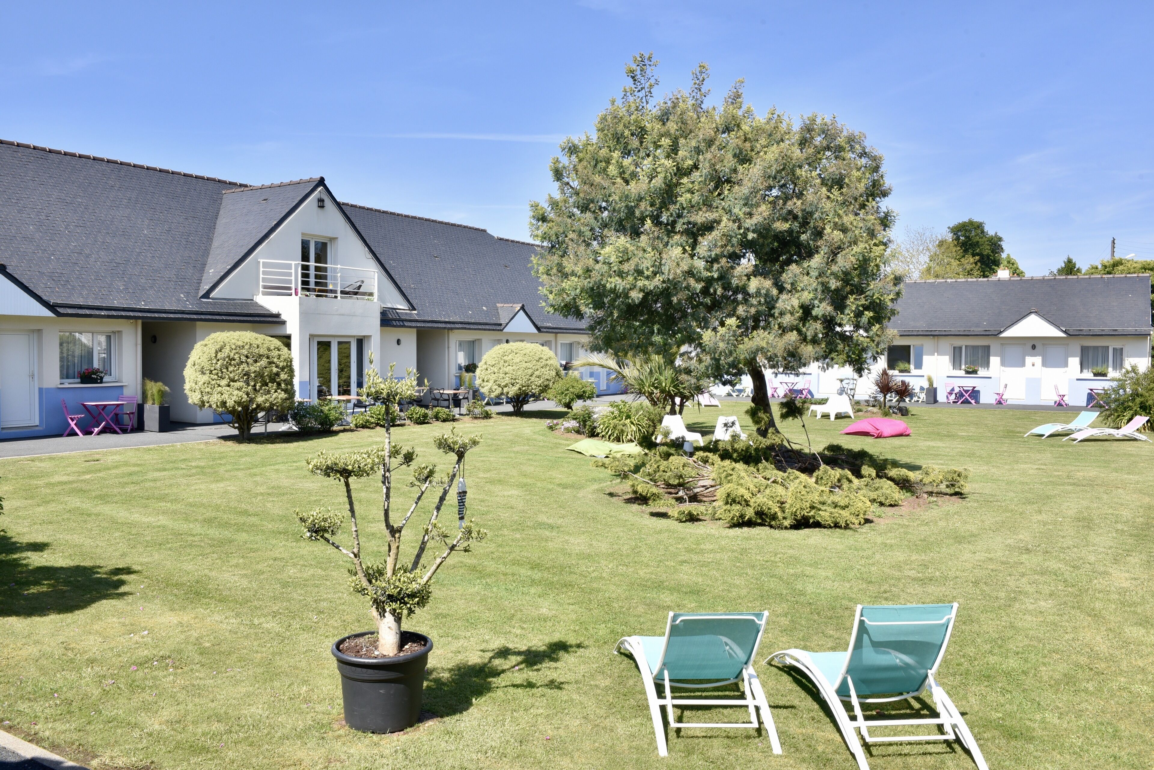 superior double room, 1 queen bed, non smoking, garden view | terrace/patio