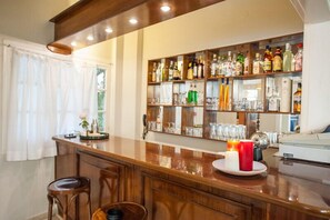 Bar (on property) - Alba Hotel (Zakynthos)