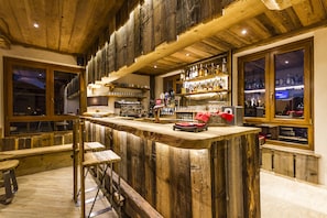 Bar (en la propiedad)