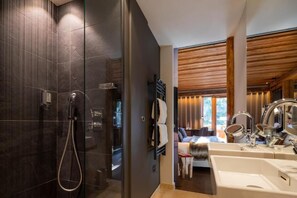 Room | Bathroom