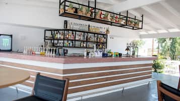 Bar (en el alojamiento)