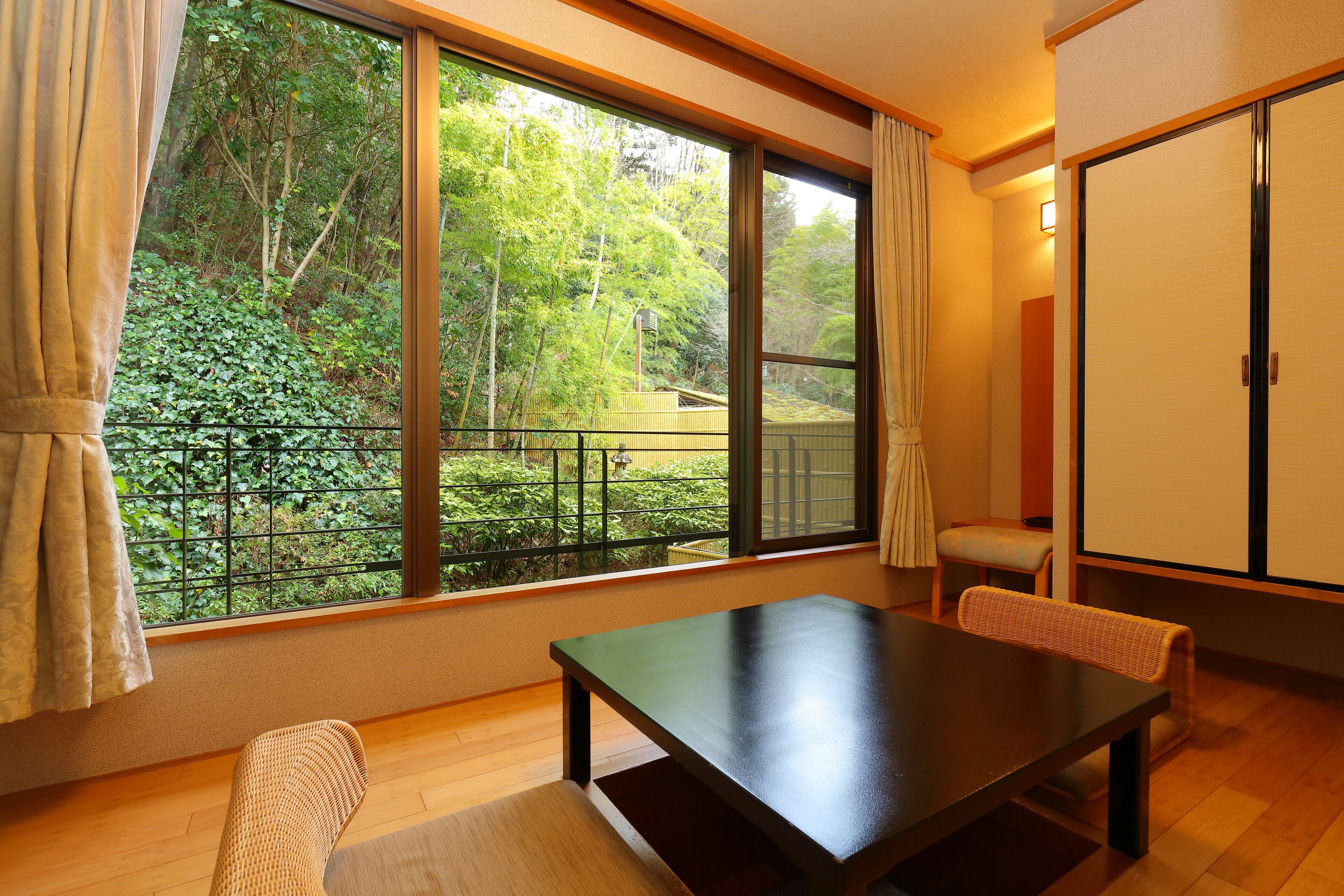 Superior Japanese Style Room, Non Smoking, Mountain View | In-room safe, blackout drapes, soundproofing, free WiFi