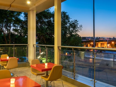 Exterior. ibis Adana