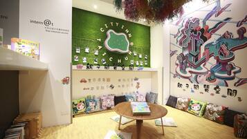 Children's play area - indoor