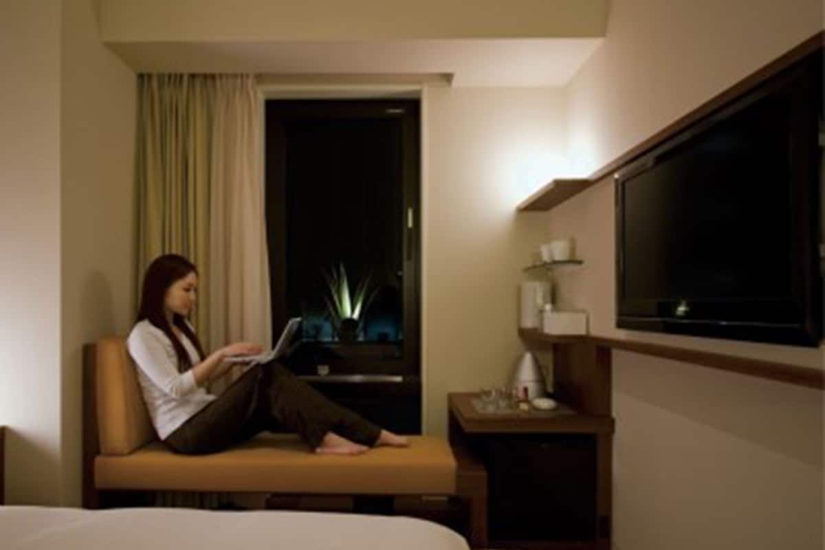 Down comforters, desk, free WiFi