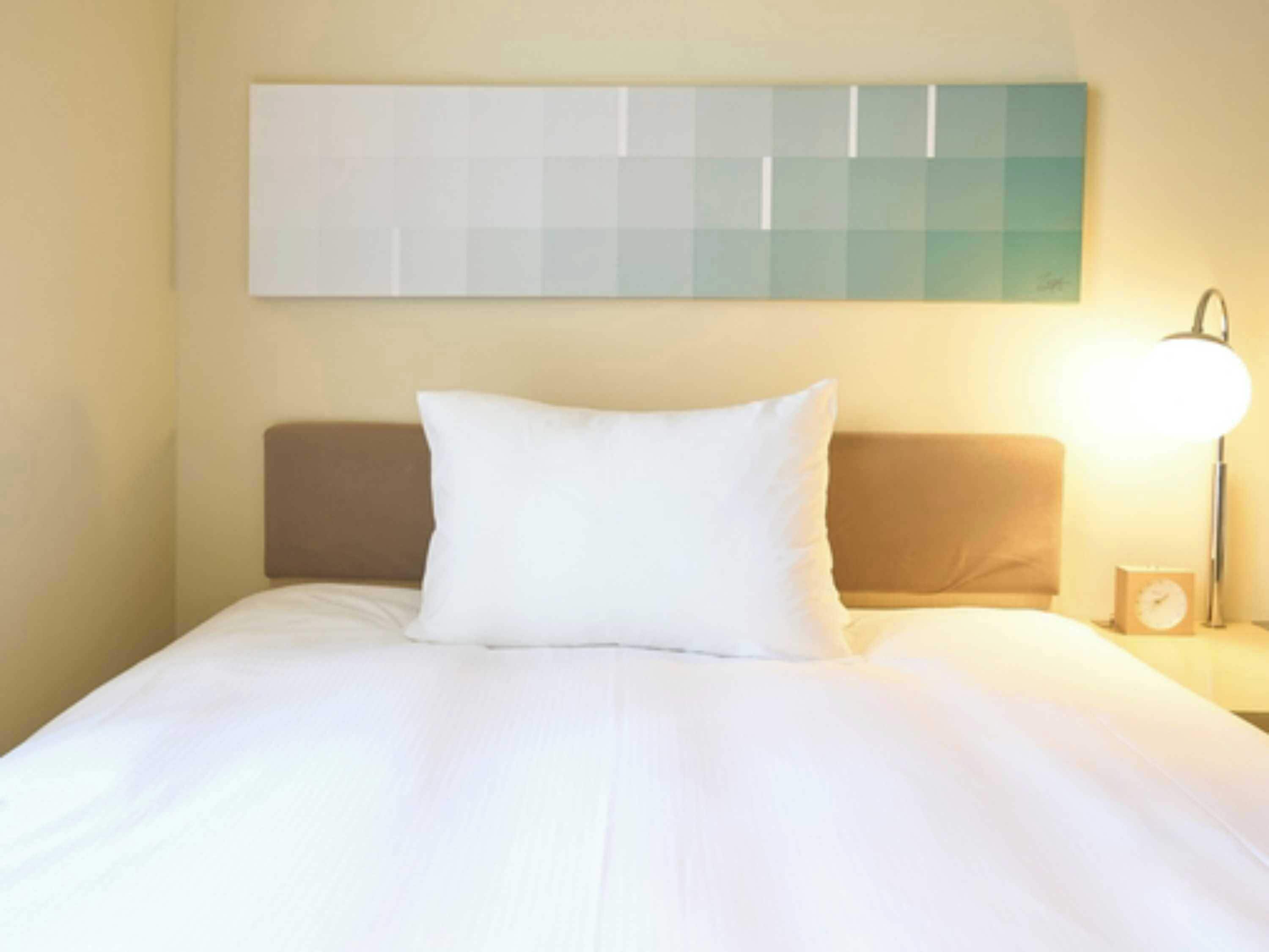 Down comforters, desk, free WiFi