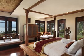 Premium Suite | 1 bedroom, in-room safe, individually decorated, individually furnished - Puri Candikuning (Baturiti)