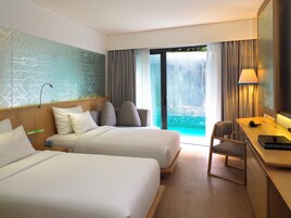 Premium bedding, pillow-top beds, in-room safe, desk