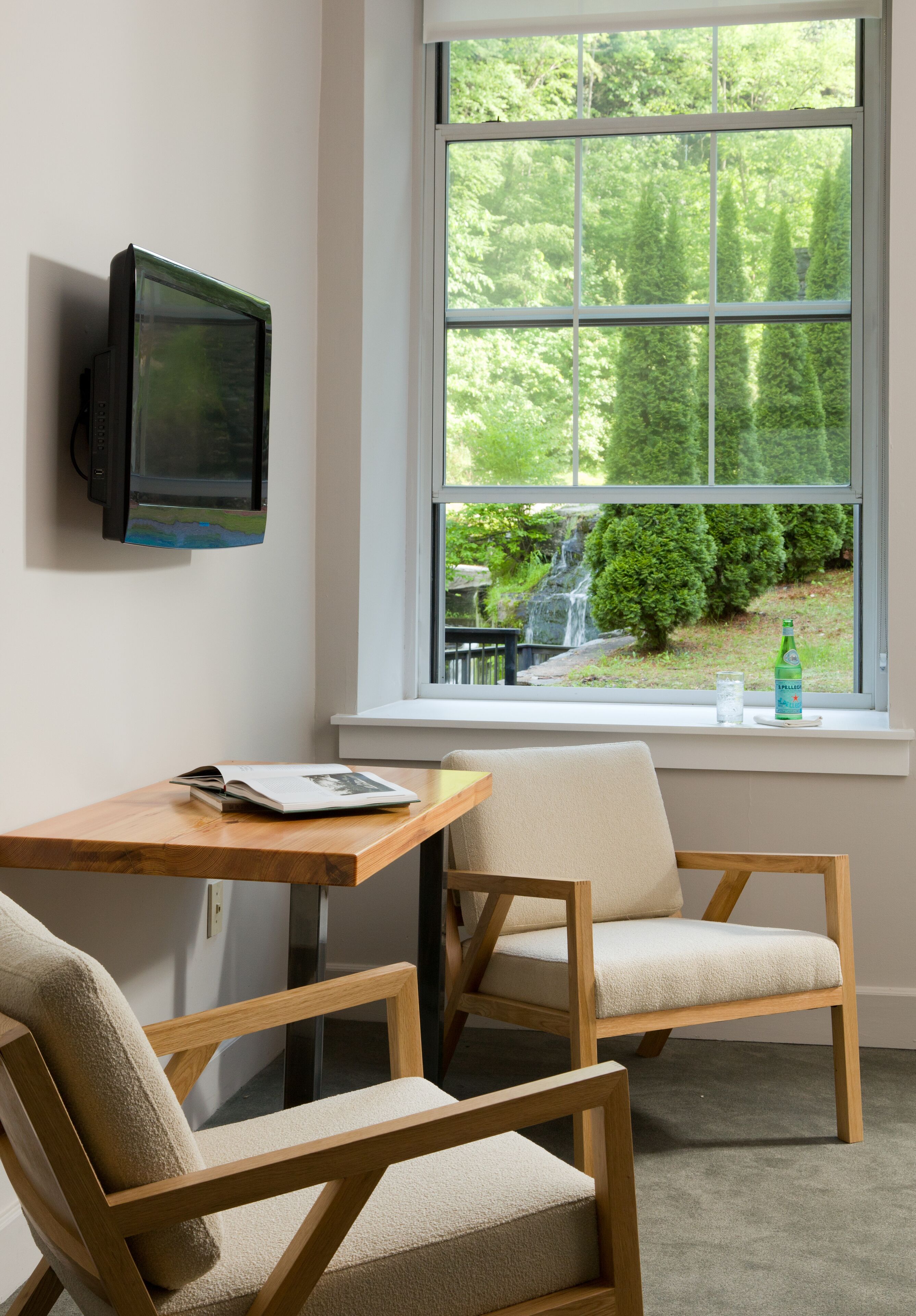 1 bedroom, hypo-allergenic bedding, down duvets, pillow-top beds