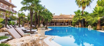 Achtis Boutique Hotel