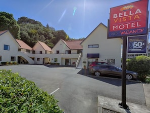 Exterior - Bella Vista Motel Wellington (Wellington)