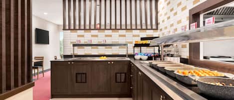 Engelsk frukost varje dag (GBP 11 per person)