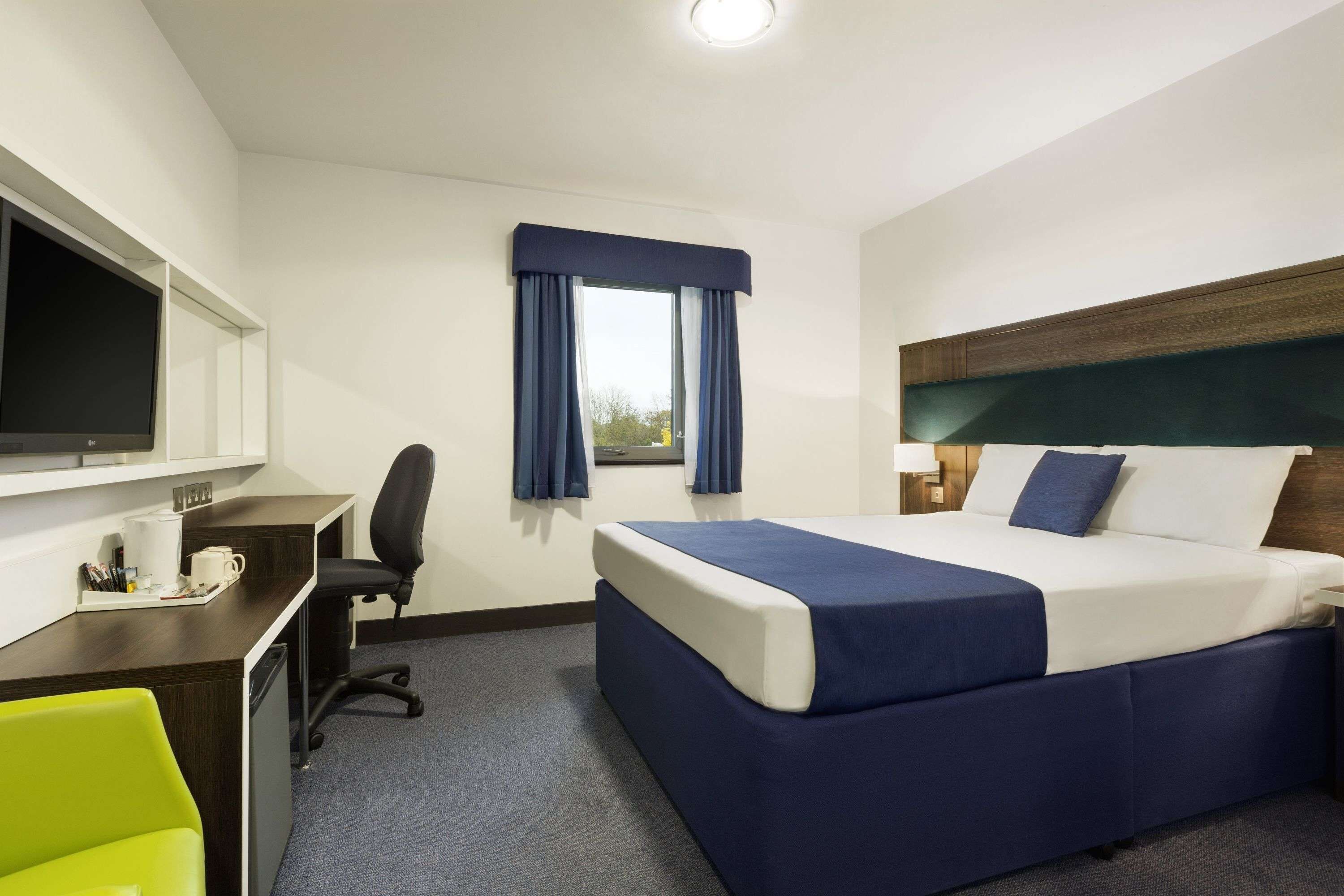 hypo-allergenic bedding, in-room safe, desk, iron/ironing board