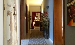 Hallway - ayHOME b&b (Bologna)