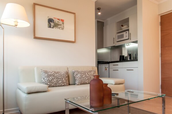 TV de tela plana 32 polegadas com canais a cabo, TV, Netflix