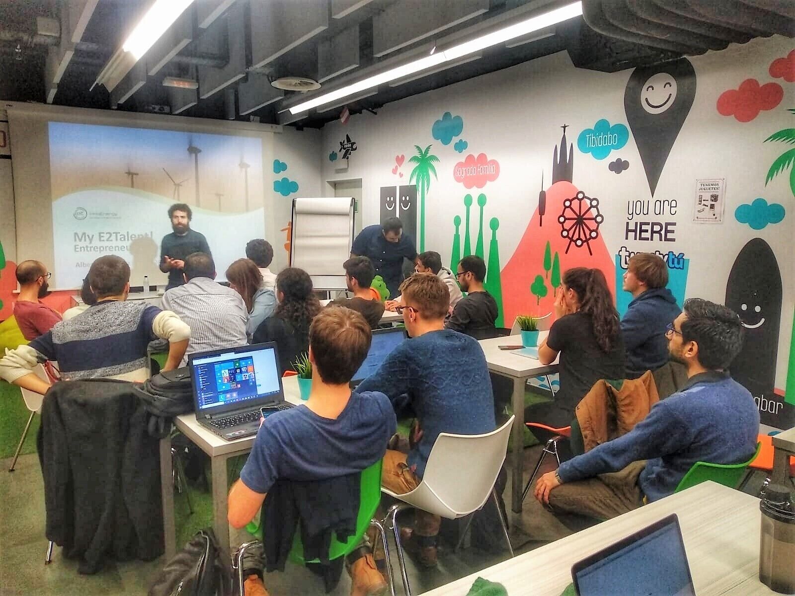 Foto - Twentytu Hostel Barcelona